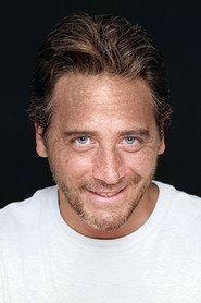 Murat Arkın isAstsubay Kıdemli Üstçavuş Arif Sayar